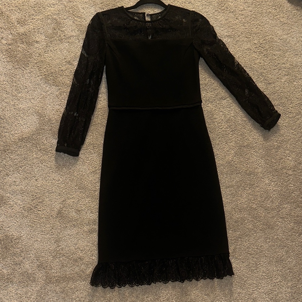 Tory Burch Elegant Black Lace Dress Fits Beautifully